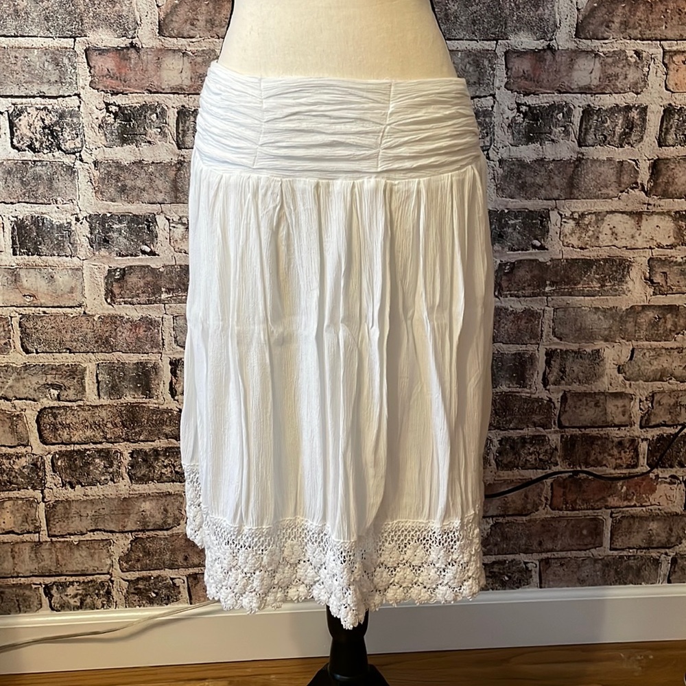 Studio West apparel skirt